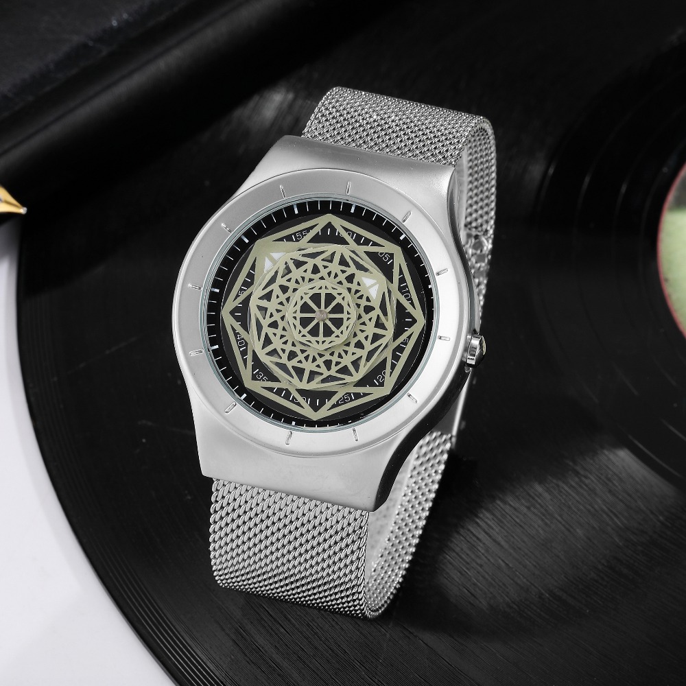 Мужские кварцевые часы без ука – обзор и цена Stainless Mesh Band